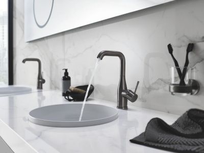 Смеситель для раковины GROHE Essence с донным клапаном, L-Size, темный графит матовый (24174AL1)