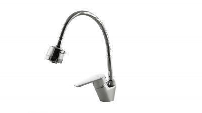 Смеситель для кухни с гибким изливом Rossinka S35-26
